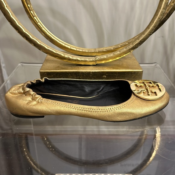 Tory Burch Reva Metallic Gold Ballet Flat With Gold Metal Double T Logo - Picture 10 of 16